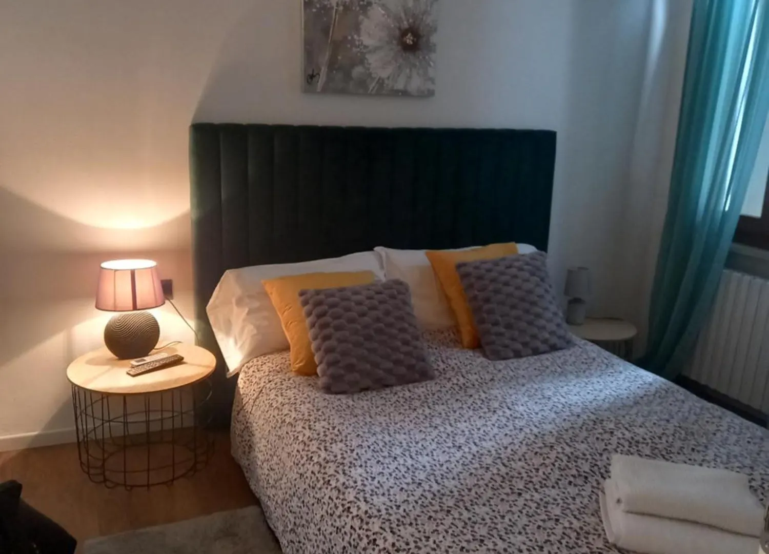 Contacten van Room In Arena In Fiera